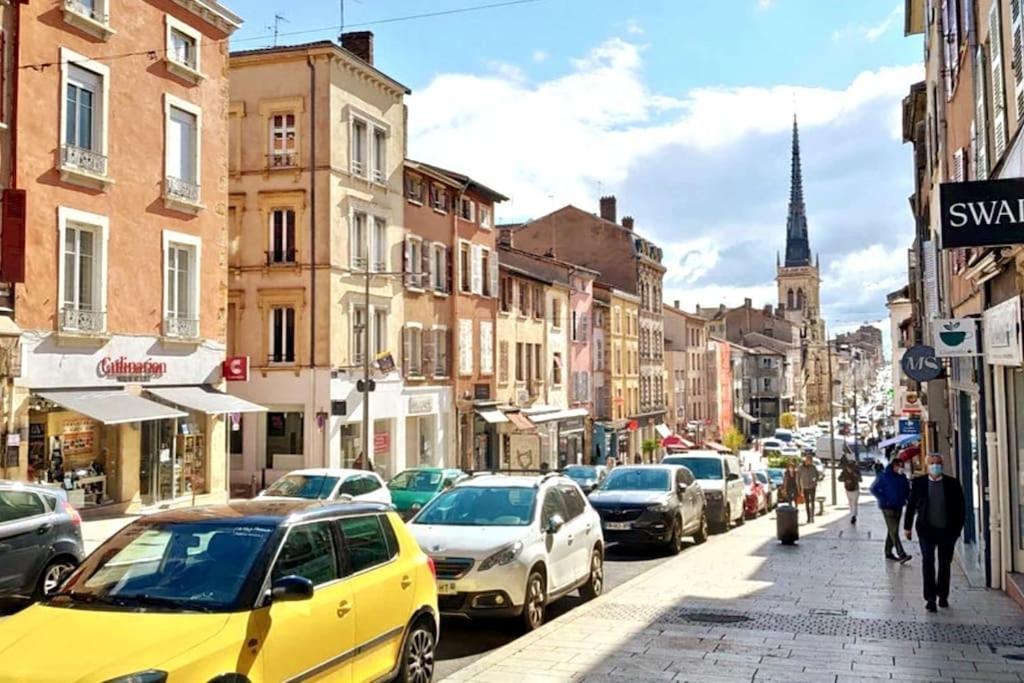 ヴィルフランシュ・シュル・ソーヌLoasis - Duplex T4 Hypercentreアパートメント エクステリア 写真